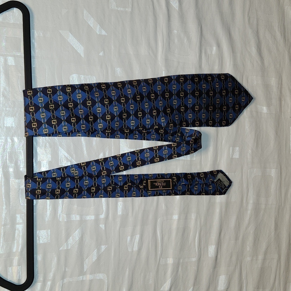 Fendi tan chain and blue/navy Dimond shape silk neck tie